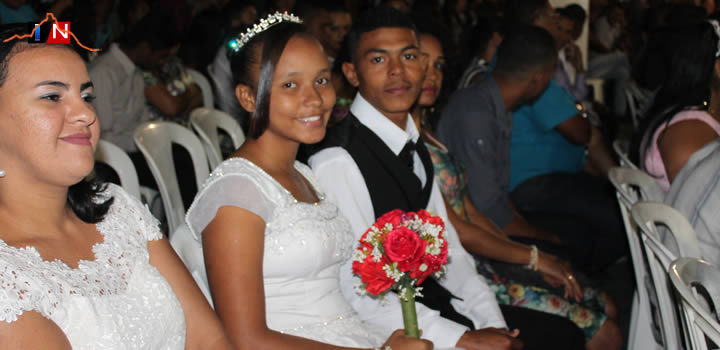 ITAMARAJU | Mais de 200 casais participam de casamento coletivo 6