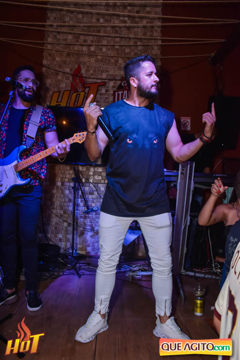 Sabadão da Hot contou com show de Juliana Amorim e OMP 30