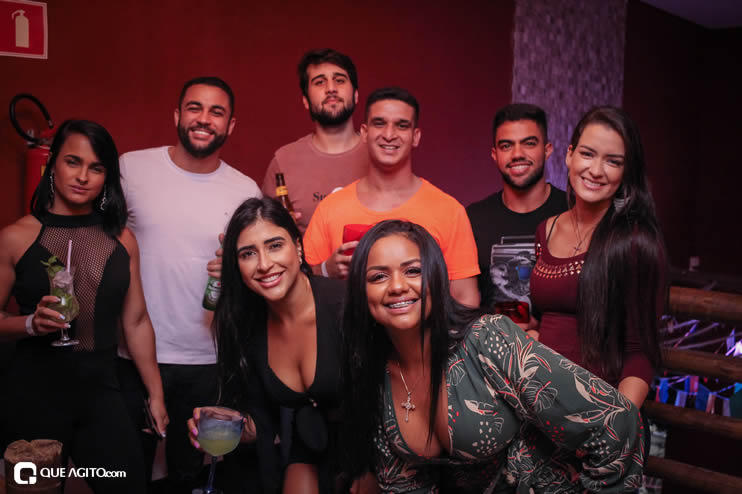 Sexta da Hot contou com apresentação da cantora Petra 82