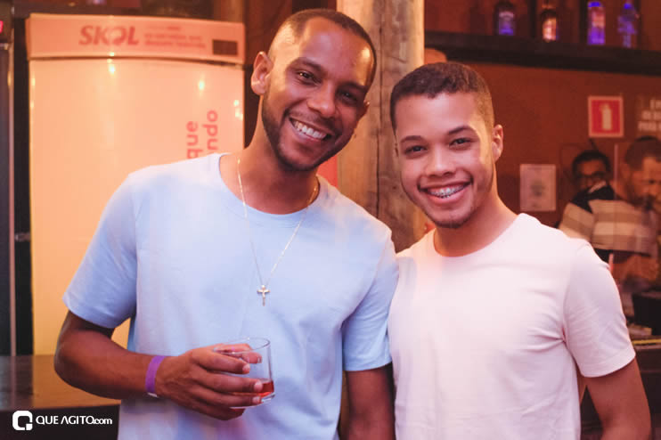 Dupla André Lima e Rafael contagia público na Hot 109