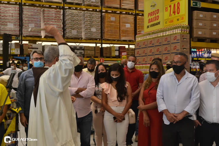 Prefeita Cordélia Torres prestigia inauguração de hipermercado em Eunápolis 65