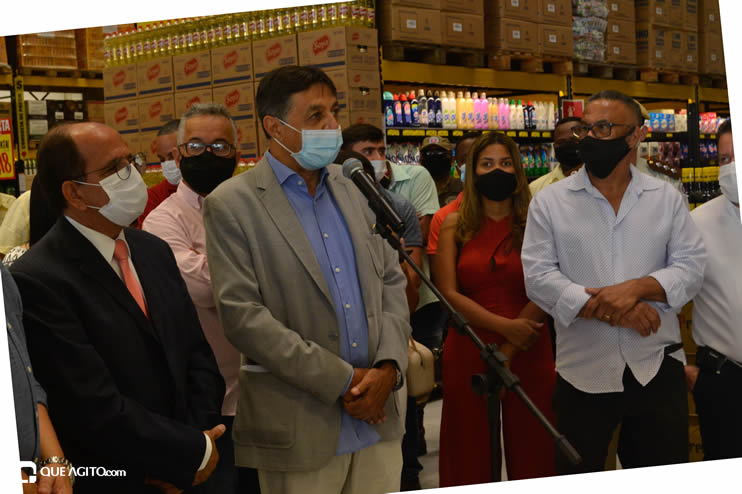 Prefeita Cordélia Torres prestigia inauguração de hipermercado em Eunápolis 74