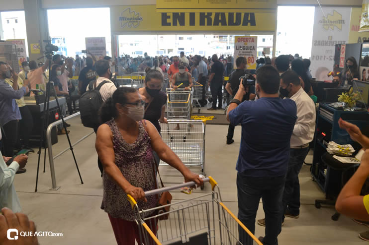 Prefeita Cordélia Torres prestigia inauguração de hipermercado em Eunápolis 87