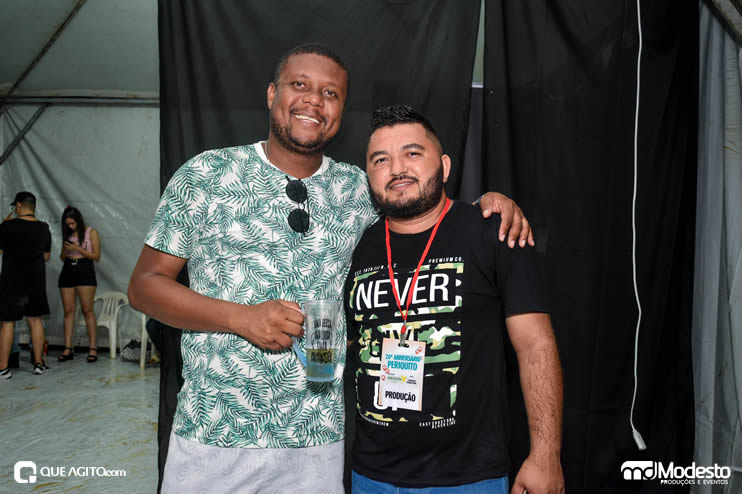 Gutto Soares encerra com chave de ouro os festejos do 26º Aniversário de Periquito-MG 199