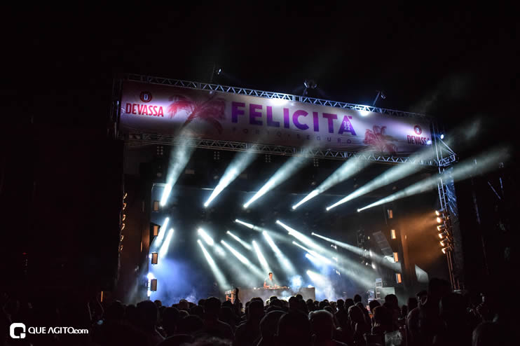 Sorriso Maroto e Os Barões da Pisadinha agitam público na 6ª noite do Festival Felicitá 258