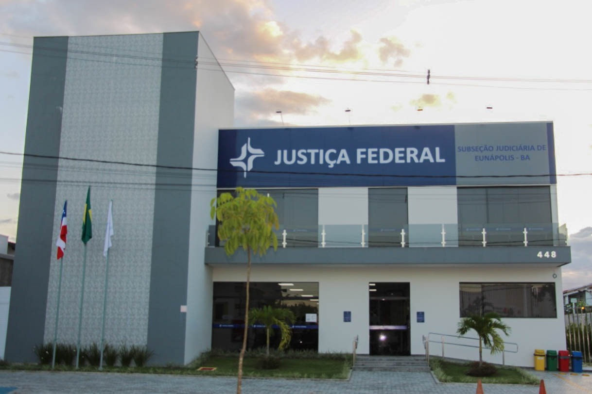 Gestão municipal prestigia inauguração da nova sede da Justiça Federal em Eunápolis 5