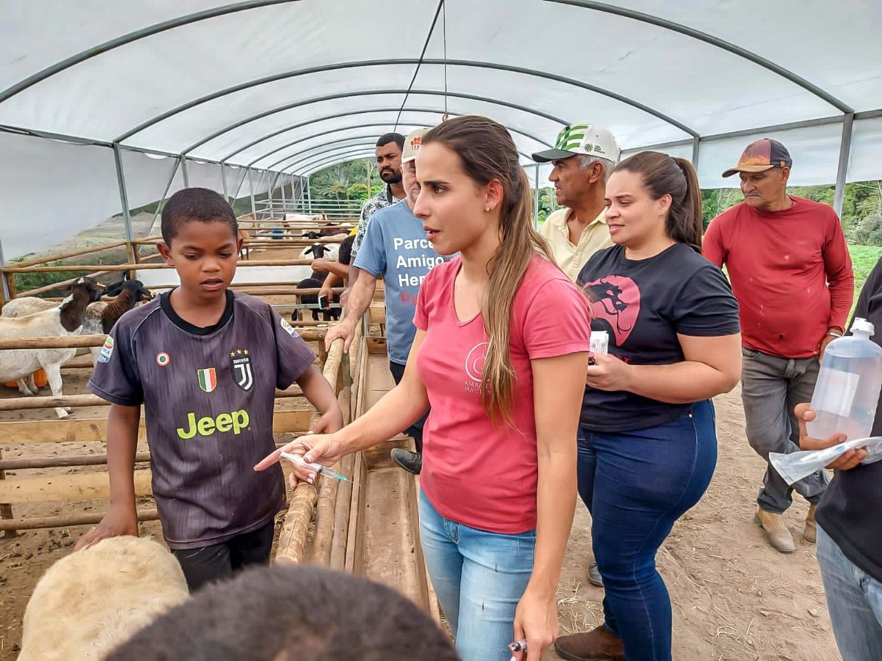 ESPECIALIZAÇÃO – Aula em campo finaliza curso de Ovinocaprinocultura em Porto Seguro 7