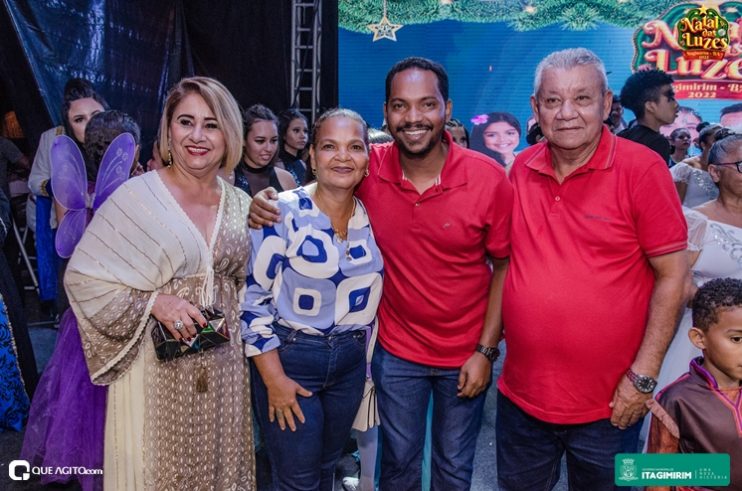 Sinho Ferrary encerra com chave de ouro o Natal das Luzes em Itagimirim 468