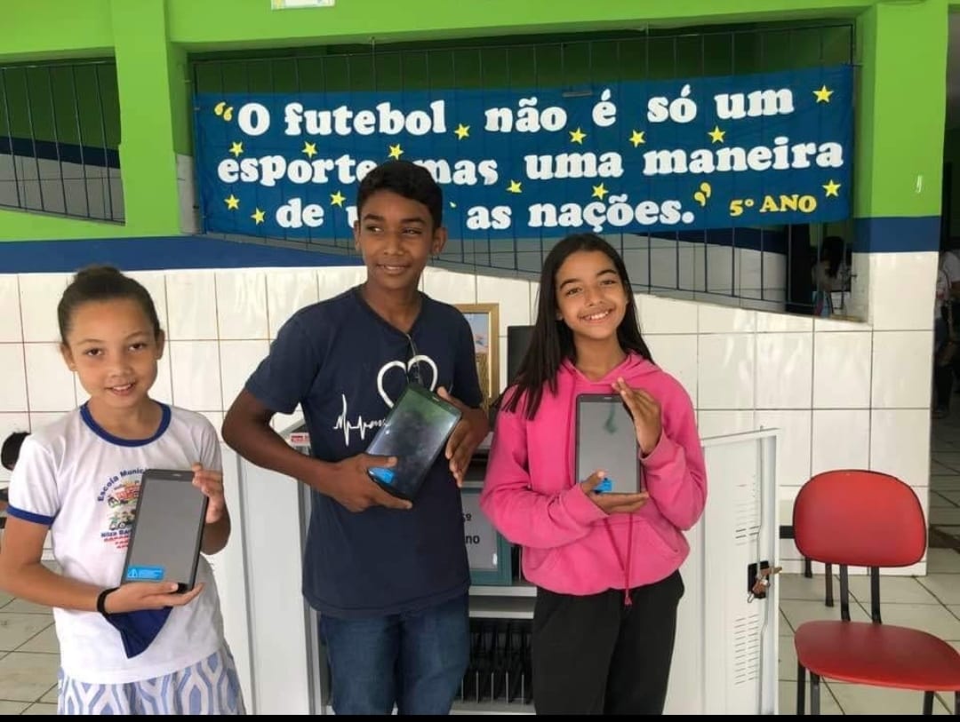 Programa Saúde na Escola beneficia mais de 1 mil estudantes da Escola Nilza Barbosa 11