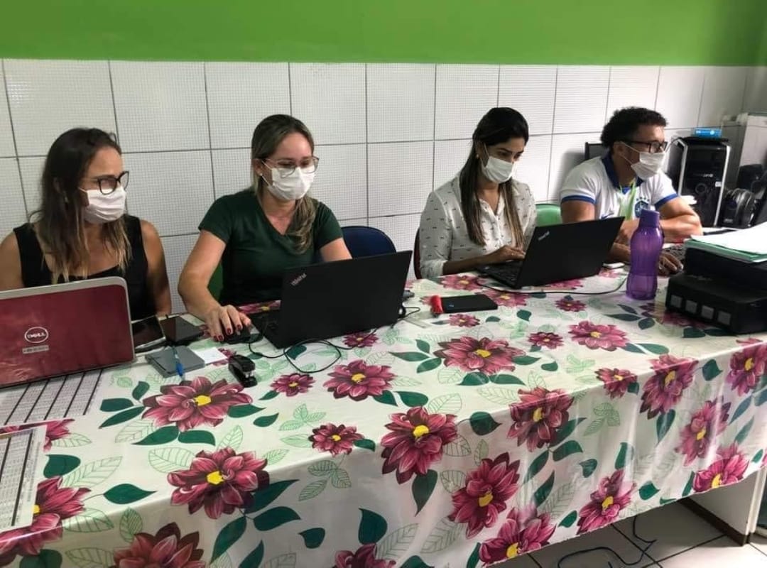 Programa Saúde na Escola beneficia mais de 1 mil estudantes da Escola Nilza Barbosa 5