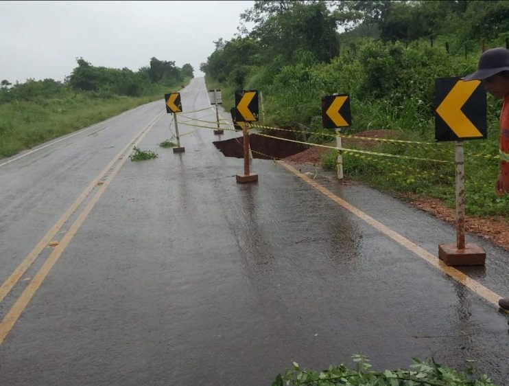 Seinfra registra ocorrências em estradas baianas em decorrência das chuvas 13