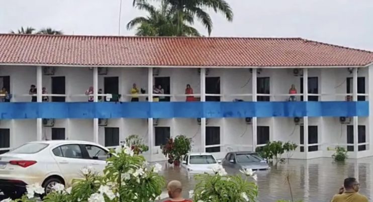 Prefeitura de Santa Cruz Cabrália decreta estado de emergência por causa das fortes chuvas 8