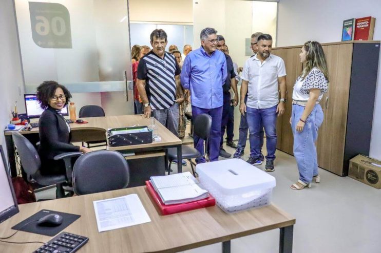 Jânio Natal destaca avanços em Saúde, durante vistoria ao novo Centro Médico Baianão 14