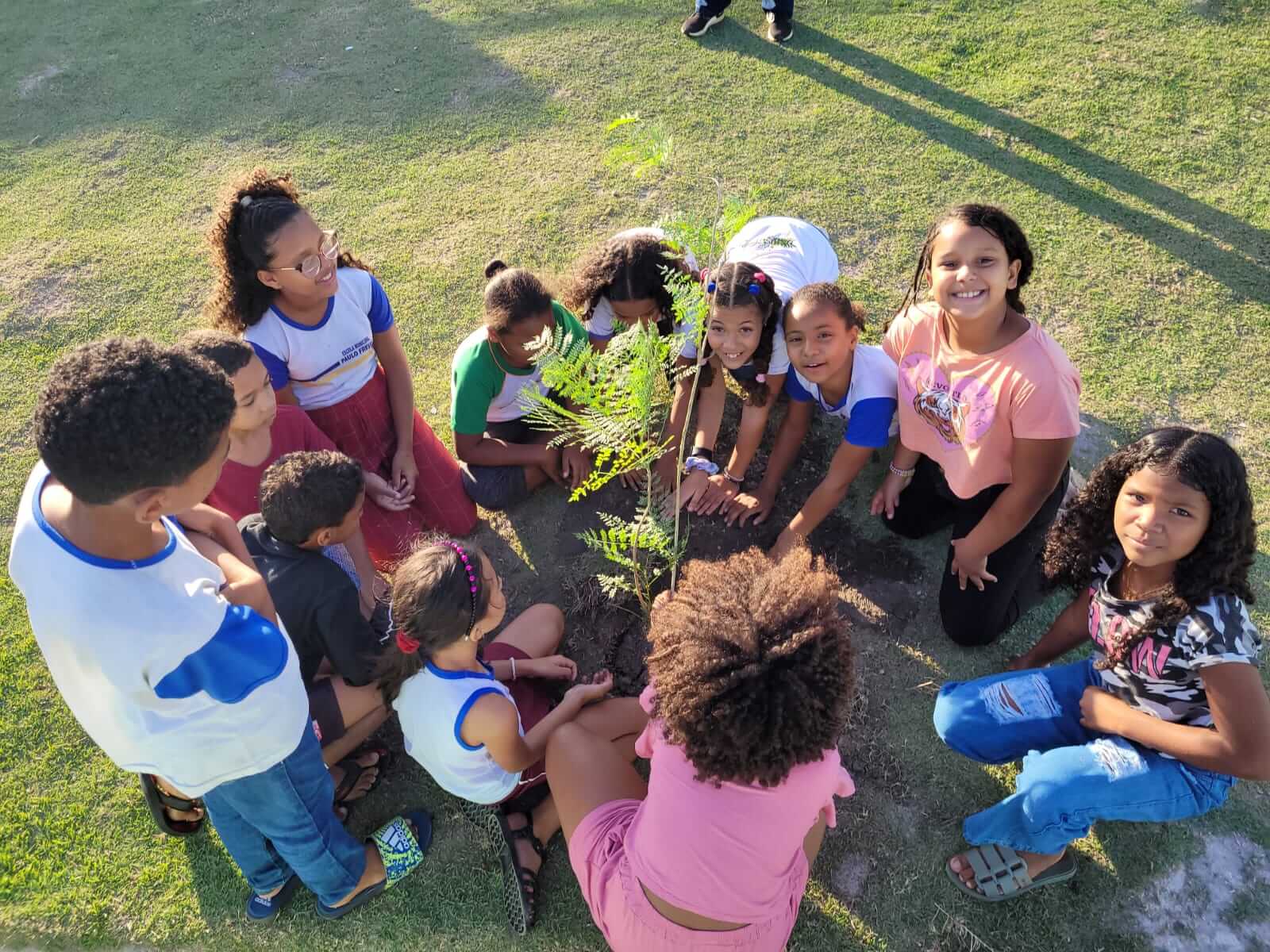 Escola da rede municipal de ensino promove Dia da Árvore com ações significativas em Eunápolis 9