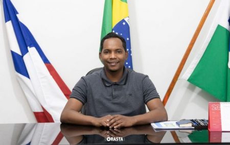 Prefeito Luizinho sanciona projeto de lei que viabiliza o pagamento do novo piso salarial da enfermagem em Itagimirim 9