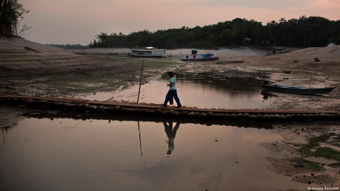 Seca na Amazônia transforma paisagem tropical em deserto 7