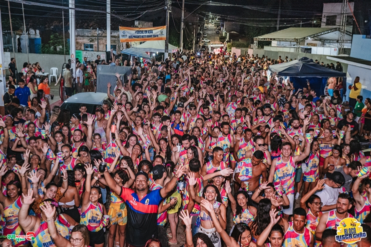 Bloco Risca Chão é sucesso absoluto no Salto Folia 2024, com a banda Trivelada 4