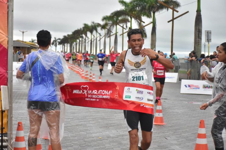 8ª MEIA MARATONA DO DESCOBRIMENTO: UMA JORNADA DE SUPERAÇÃO E CELEBRAÇÃO 33