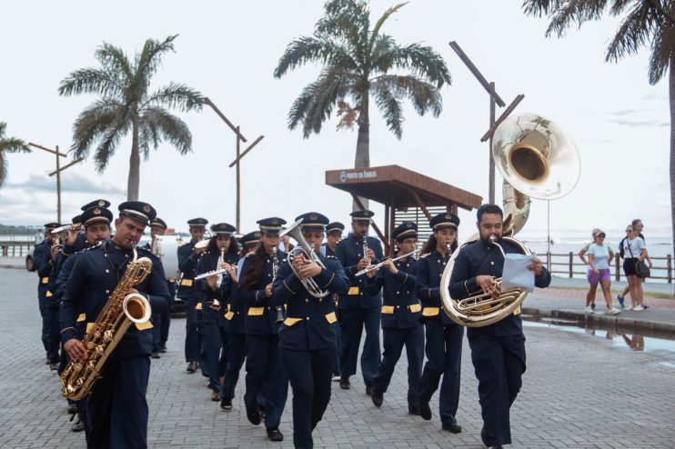 PORTO SEGURO CELEBRA 524 ANOS COM MISSA SOLENE E SHOW EMOCIONANTE DE BRUNA KARLA 17