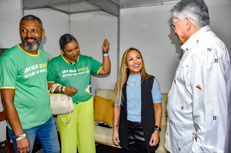 PORTO SEGURO CELEBRA 524 ANOS COM MISSA SOLENE E SHOW EMOCIONANTE DE BRUNA KARLA 36