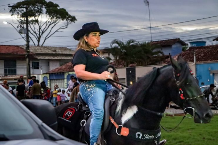 Montaria do Descobrimento reúne grande público na Agrovila 10