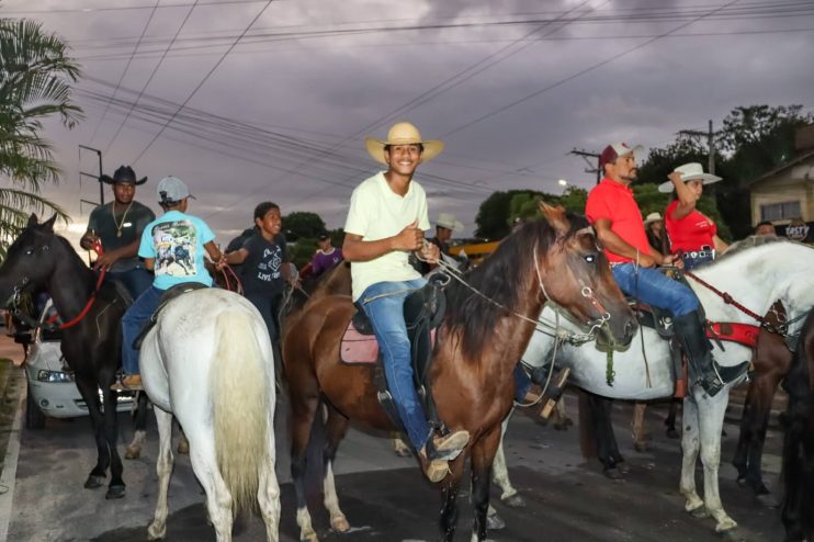 Montaria do Descobrimento reúne grande público na Agrovila 13