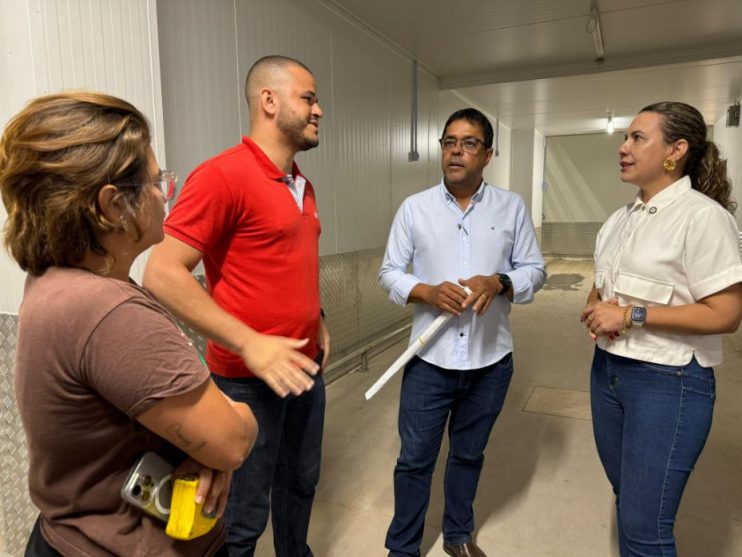 Prefeita Cordélia visita obras do Mix Mateus e reforça compromisso com o desenvolvimento local 4