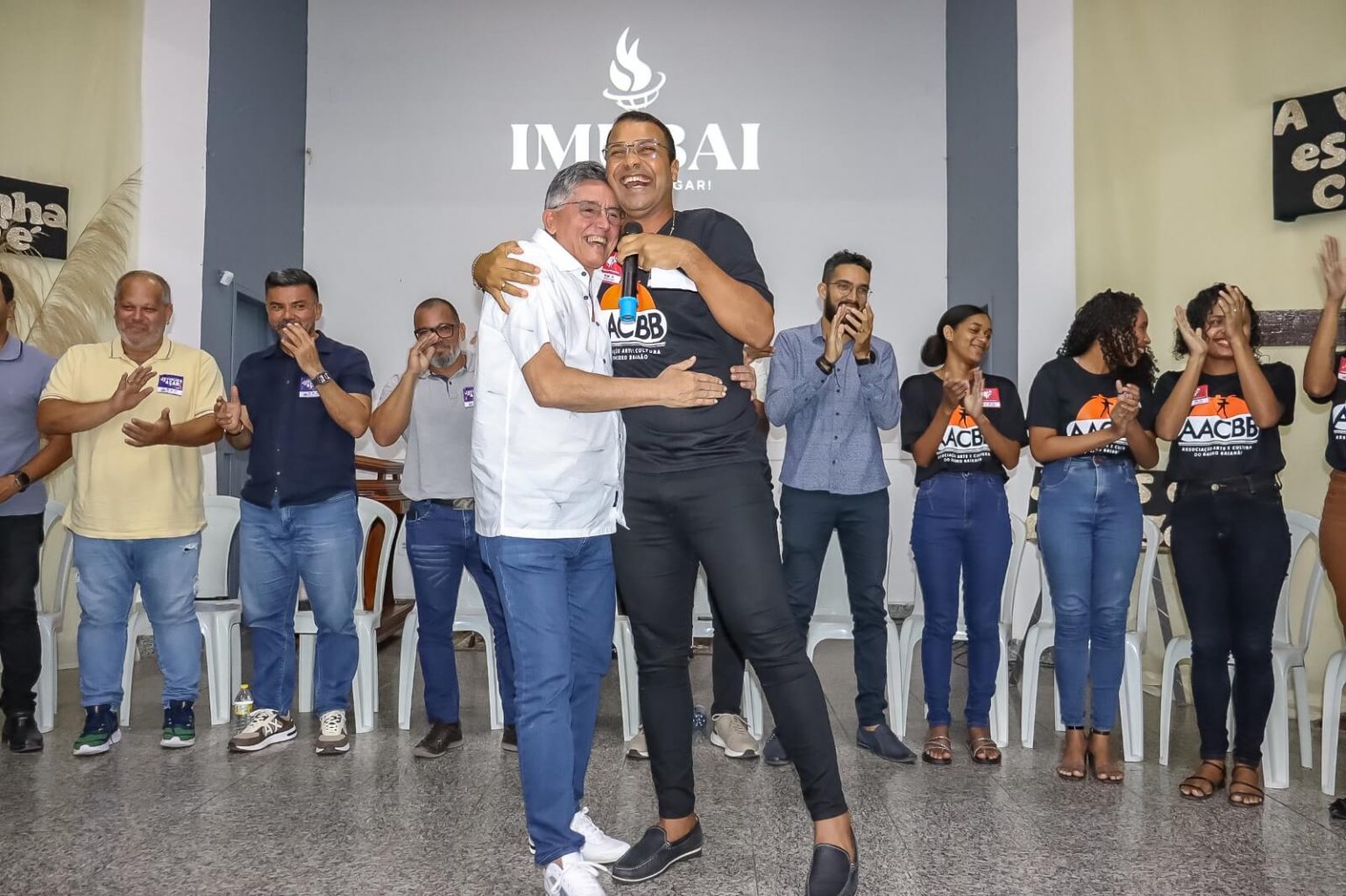 Famílias do Baianão comemoram sucesso de projetos de qualificação profissional 9