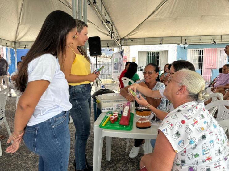 Prefeitura no Bairro: Cordélia acompanha de perto atendimentos no bairro Pequi, em Eunápolis 16