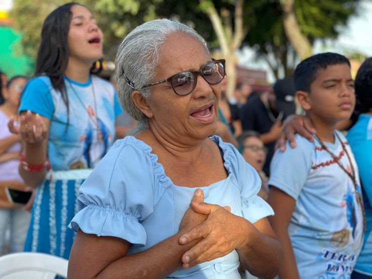 4º Encontro com Maria conta com apoio da Prefeitura de Eunápolis e reúne centenas de fiéis 17