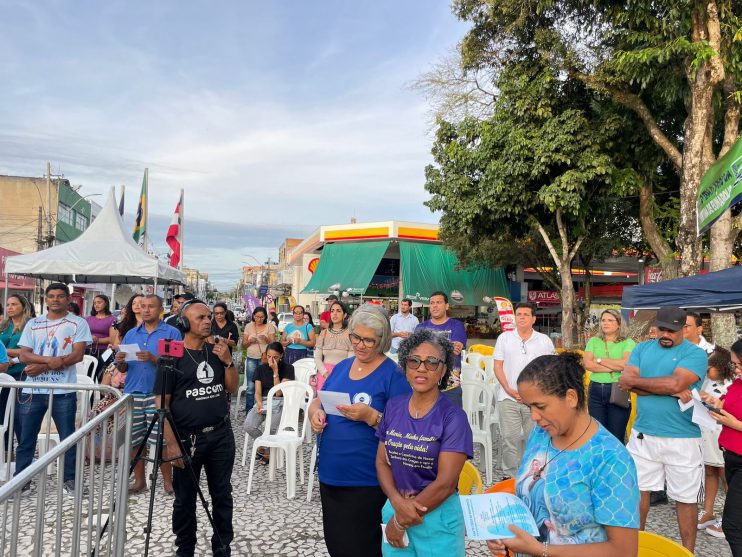 4º Encontro com Maria conta com apoio da Prefeitura de Eunápolis e reúne centenas de fiéis 16