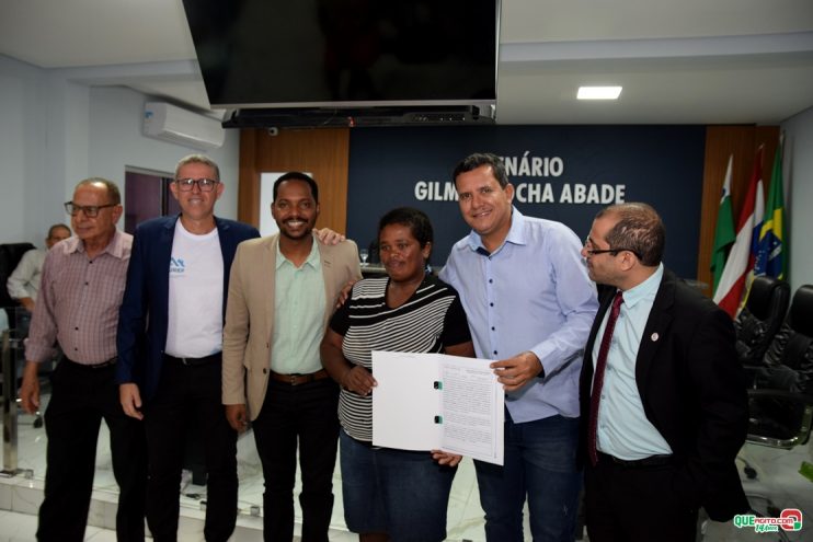 Prefeitura de Itagimirim realiza mais uma grande cerimônia para a entrega de títulos de legitimação fundiária, beneficiando dezenas de moradores 37