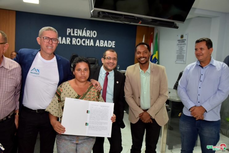 Prefeitura de Itagimirim realiza mais uma grande cerimônia para a entrega de títulos de legitimação fundiária, beneficiando dezenas de moradores 56