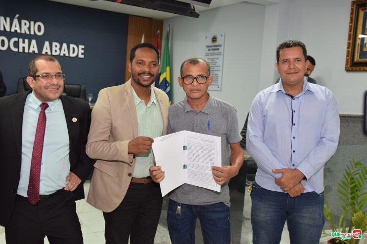 Prefeitura de Itagimirim realiza mais uma grande cerimônia para a entrega de títulos de legitimação fundiária, beneficiando dezenas de moradores 60