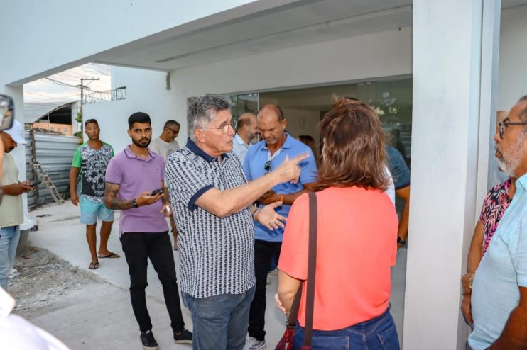 Prefeito Jânio Natal realiza visita técnica à nova Unidade de Saúde do bairro Areião 13