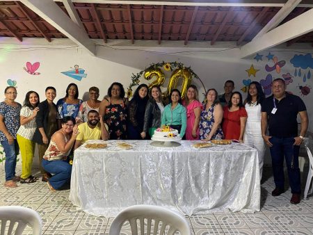 Prefeitura de Eunápolis realiza evento emocionante em comemoração aos 20 anos da Casa de Apoio à Criança e ao Adolescente 12