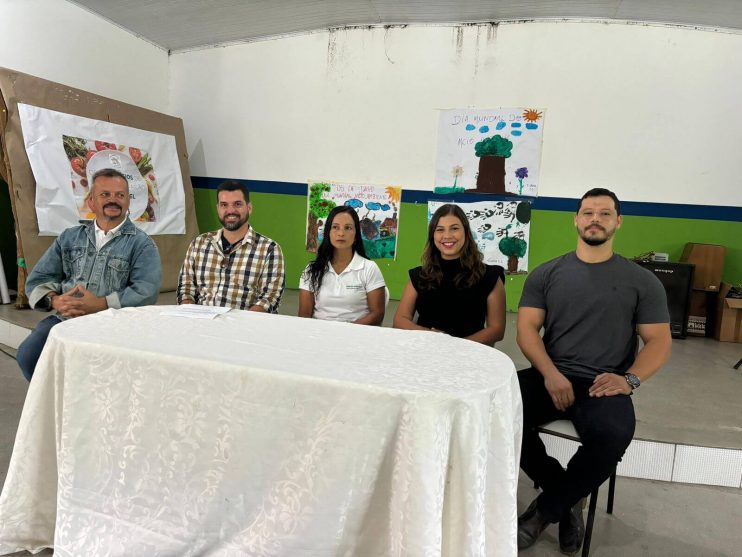 Prefeitura de Eunápolis realiza ação para celebrar o Dia Mundial do Meio Ambiente na escola Nilza Barbosa 11