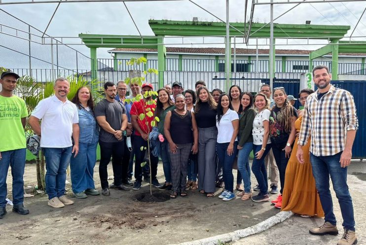 Prefeitura de Eunápolis realiza ação para celebrar o Dia Mundial do Meio Ambiente na escola Nilza Barbosa 4