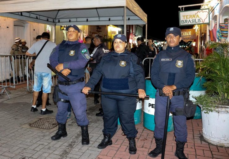 Terceira noite de São João em Porto Seguro anima forrozeiros 25