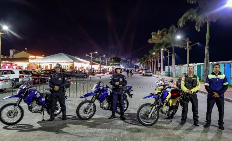 Eduardo Costa é o destaque do domingo de São João em Porto Seguro 38