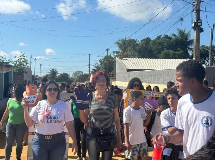 Prefeitura de Eunápolis promove caminhada de combate ao abuso e exploração sexual da criança e do adolescente 10