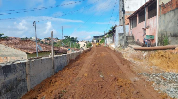 Eunápolis: segunda etapa da obra da rua Lua Nova fica pronta em julho 13