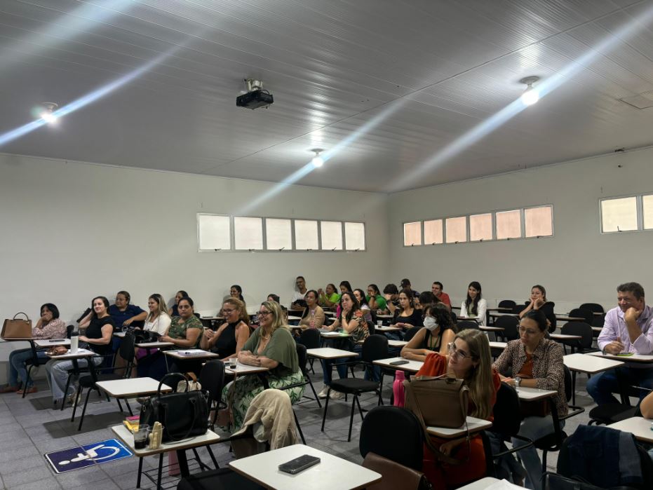 Prefeitura de Eunápolis investe na capacitação em manejo clínico da sífilis para profissionais da atenção básica 7