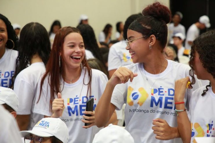 Pé-de-Meia: Bahia é segundo estado brasileiro com maior número de alunos beneficiados 4