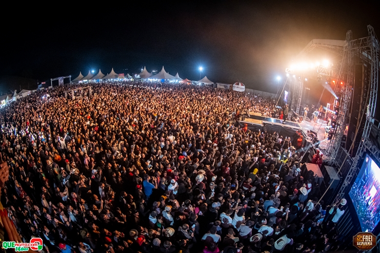 27ª Festa do Freigasparense Ausente: Show de Leonardo congestiona Frei Gaspar e bate recorde de público 4