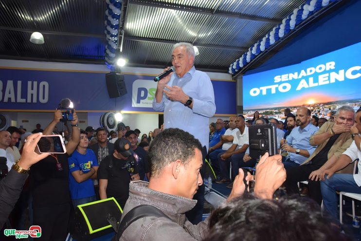 Robério atrai multidão para lançamento de sua pré-candidatura a prefeito de Eunápolis 65