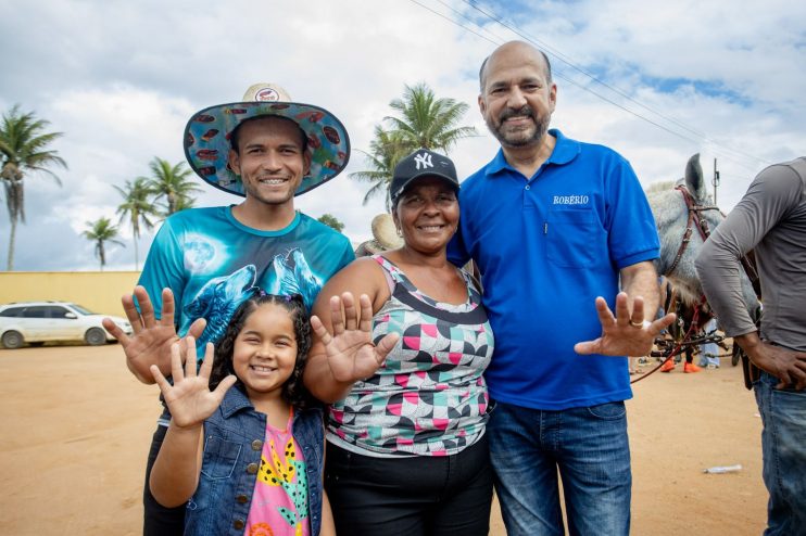 Pré-candidato a prefeito, Robério prestigia eventos no Ponto Bahia e Ponto Maneca 10