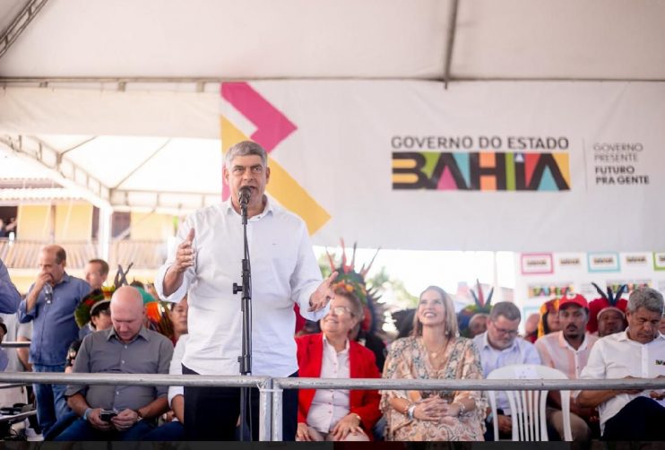 Governador Jerônimo Rodrigues e Prefeito Agnelo Santos celebram aniversário de Cabrália, 191 anos com grande pacote de obras e serviços para a população 23