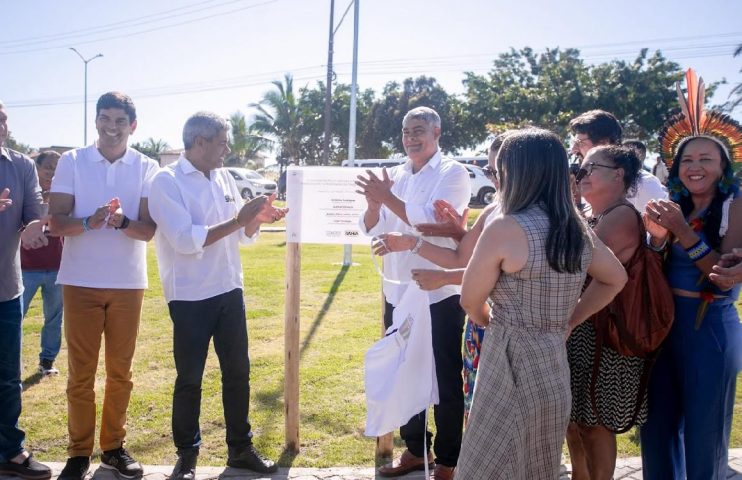 Governador Jerônimo Rodrigues e Prefeito Agnelo Santos celebram aniversário de Cabrália, 191 anos com grande pacote de obras e serviços para a população 11