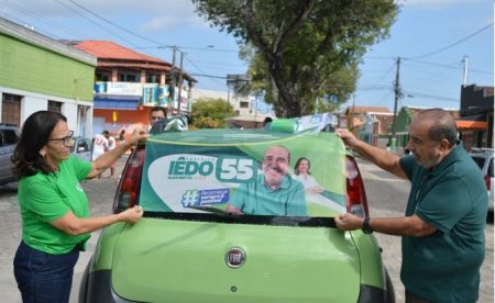 Grande Sucesso do Adesivaço em Belmonte: Juventude Lidera Movimento Popular em Apoio a Iêdo Elias e Alice Britto 6